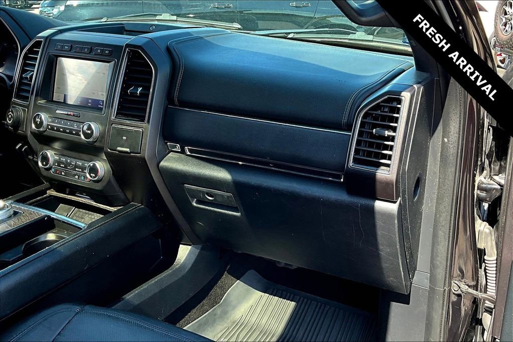 Used 2020 Ford Expedition Limited w/ Equipment Group 302A image 26