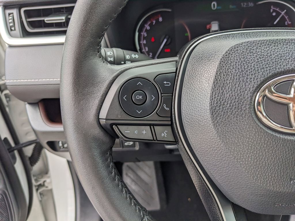 Used 2022 Toyota RAV4 Limited image 34