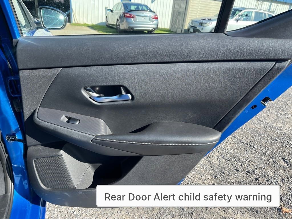 Used 2023 Nissan Sentra SV image 30