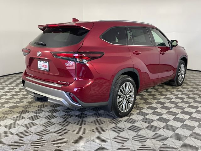 New 2026 Toyota Highlander Platinum AWD/4WD image 9
