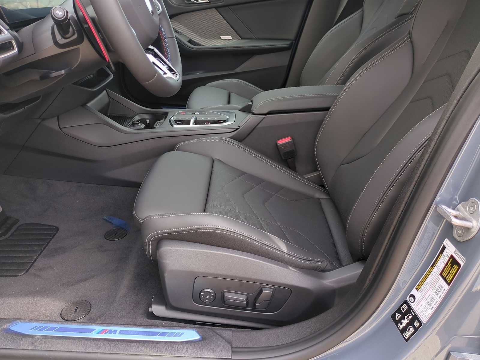 Used 2025 BMW M235i xDrive w/ Technology Package image 16