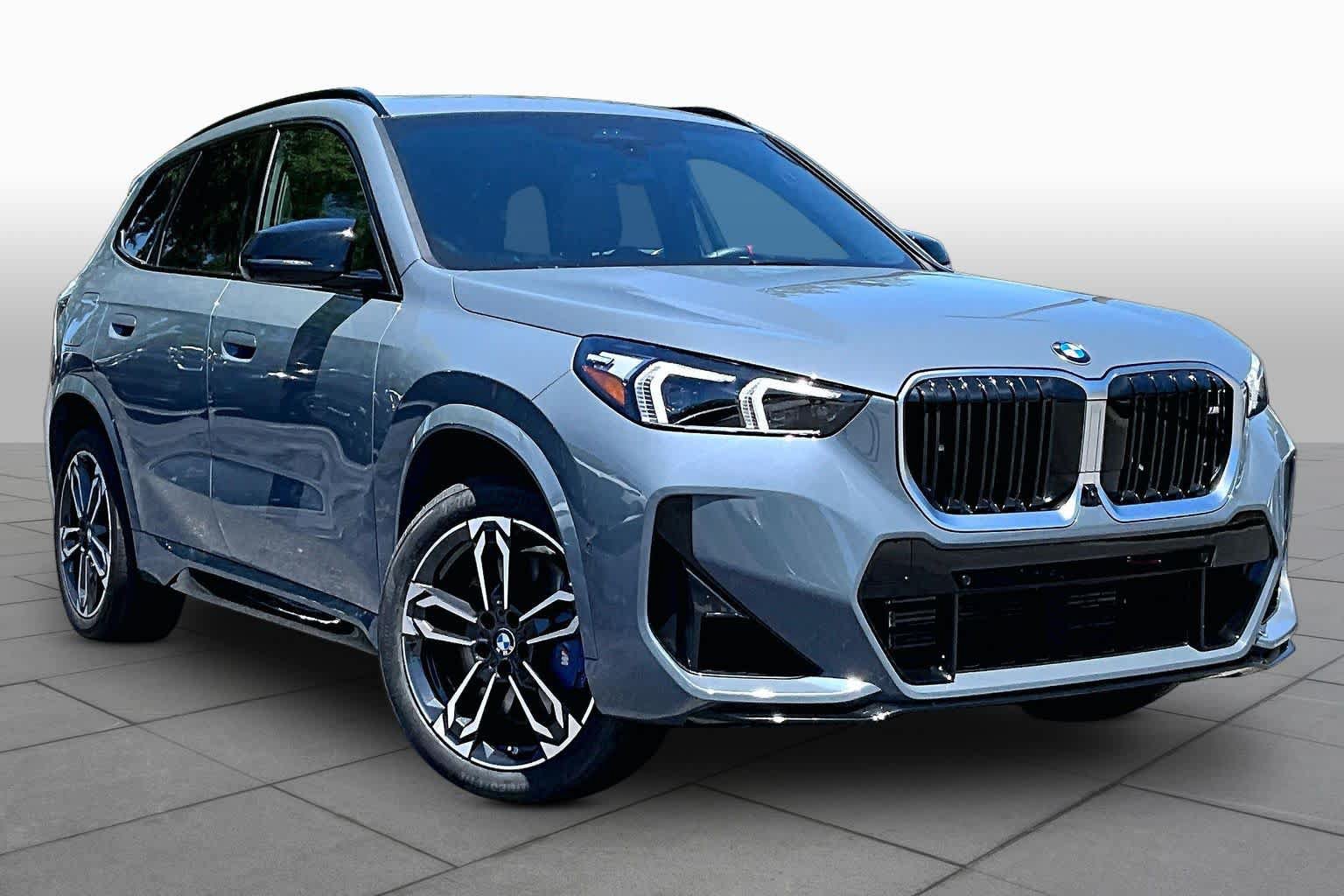 Certified 2025 BMW X1 M35i AWD/4WD image 3
