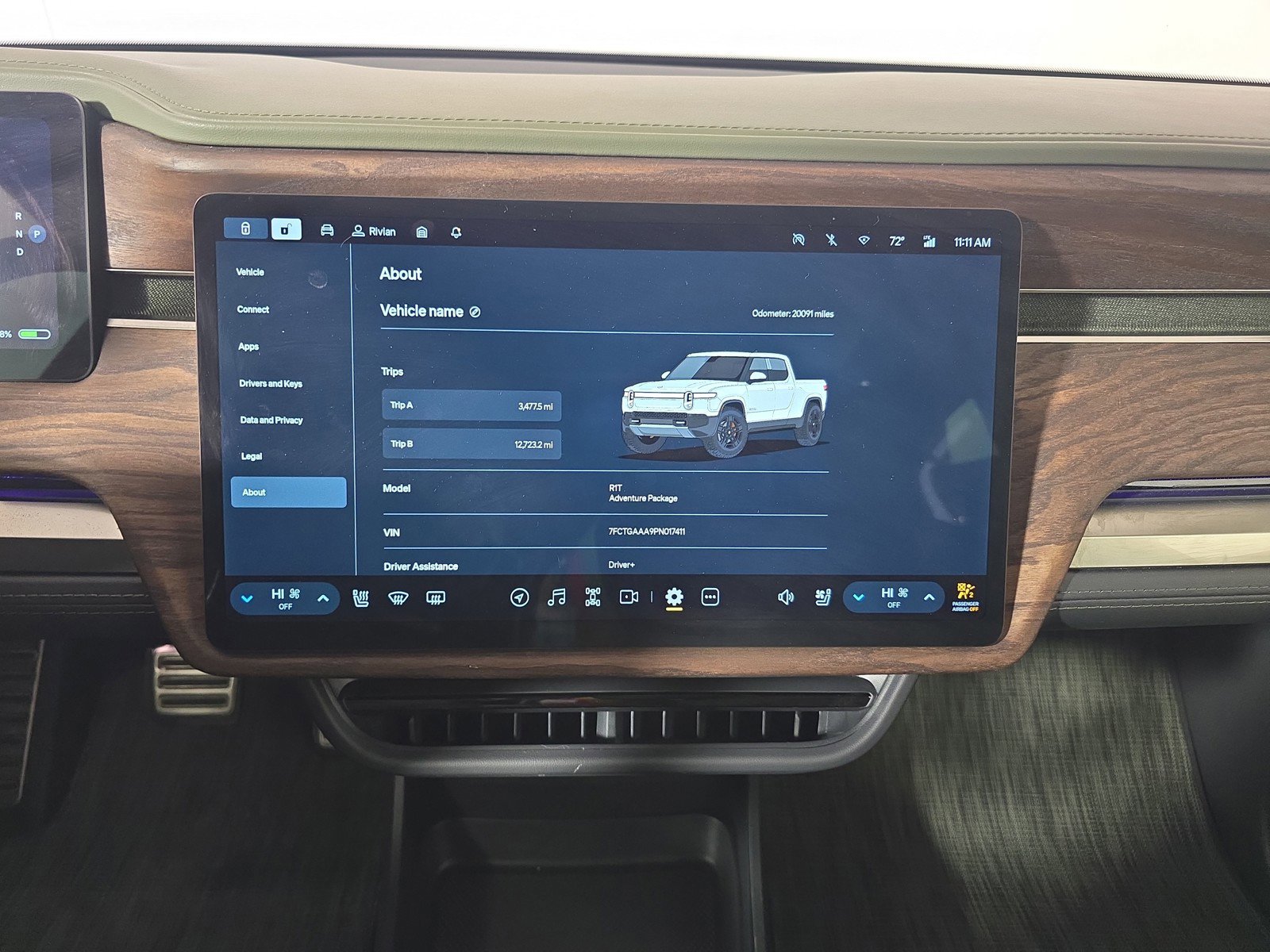 Used 2023 Rivian R1T Adventure AWD/4WD image 27