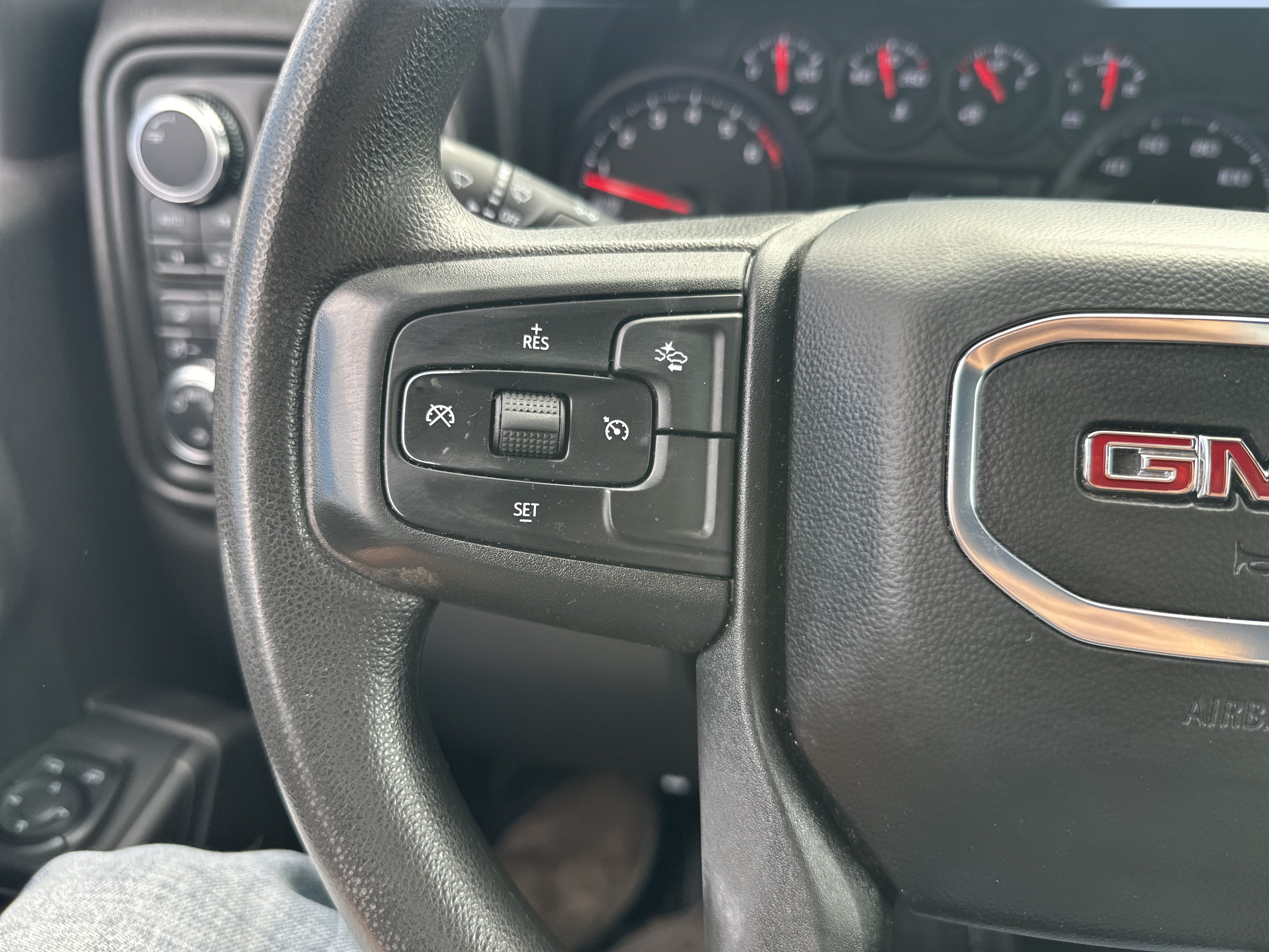 Certified 2024 GMC Sierra 1500 Pro w/ Pro Value Package AWD/4WD image 11