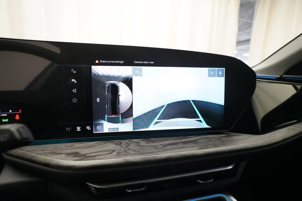 Used 2025 Audi Q5 Premium w/ Convenience Package image 28