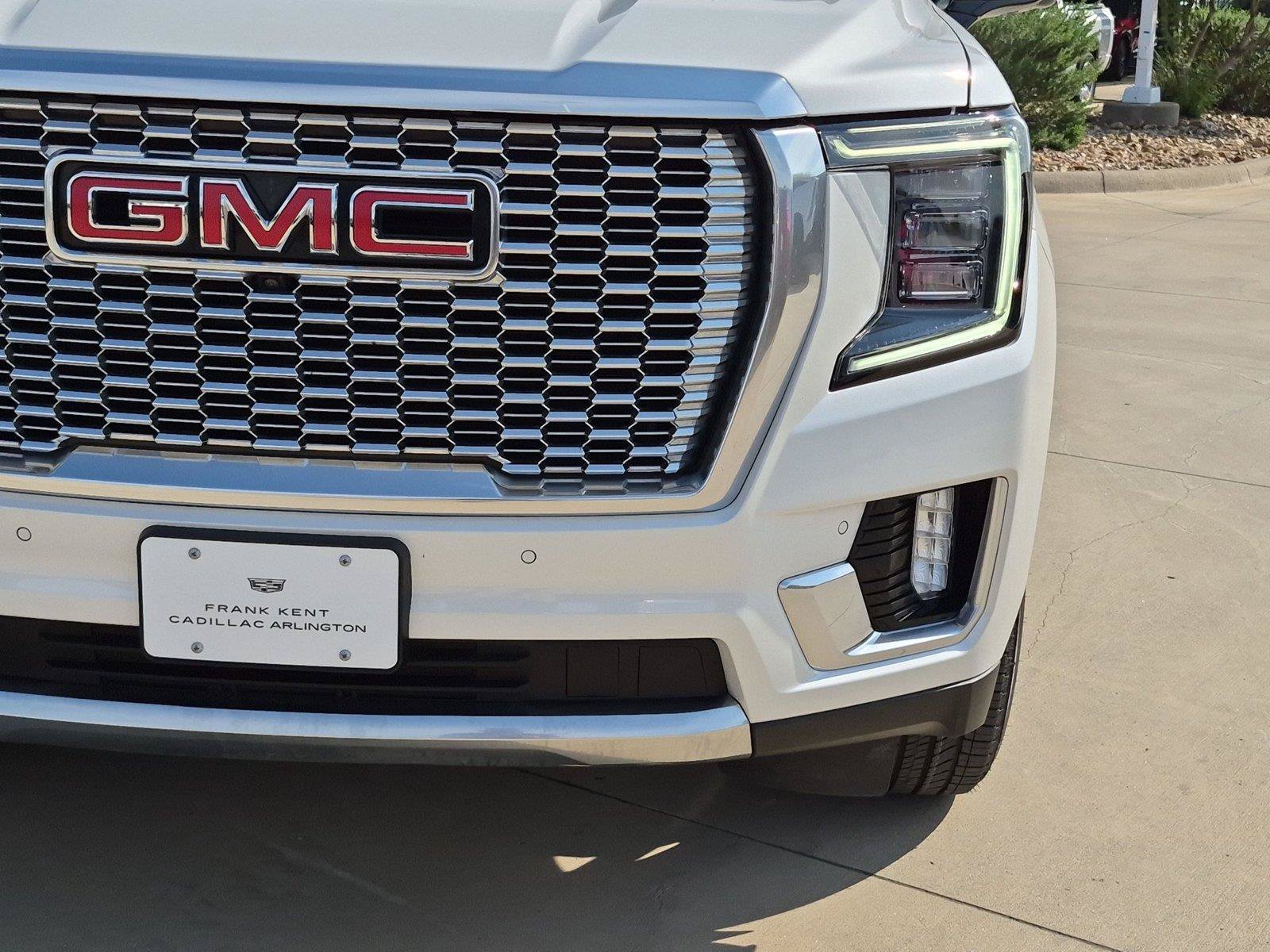 Used 2022 GMC Yukon Denali w/ Denali Ultimate Package AWD/4WD image 6