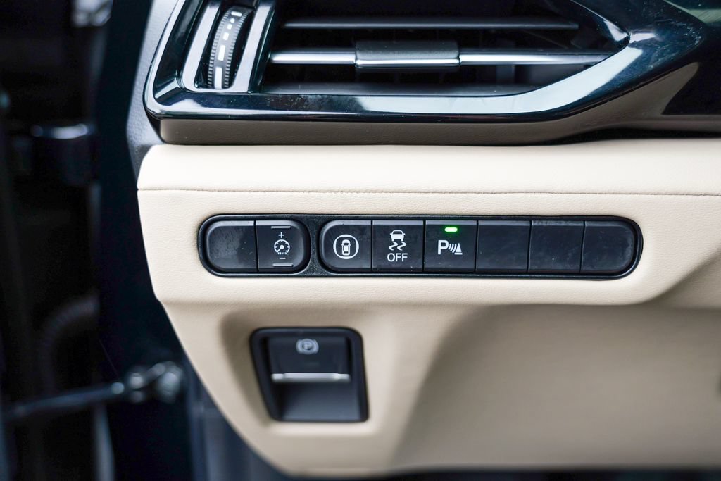 Used 2024 Acura MDX w/ Technology Package AWD/4WD image 57