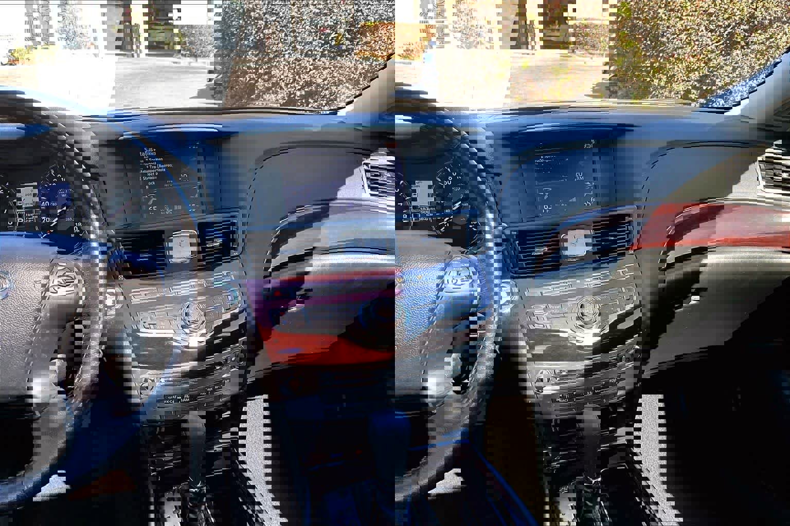 Used 2015 INFINITI Q70 L 3.7 image 7