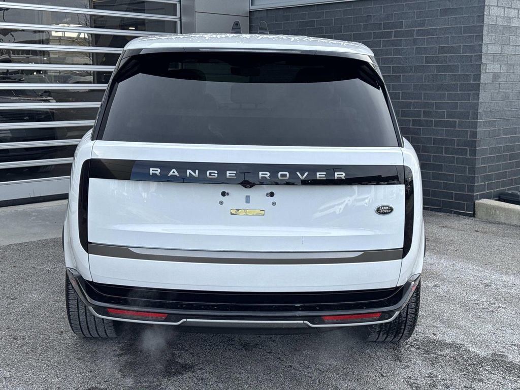 Used 2023 Land Rover Range Rover SE image 5