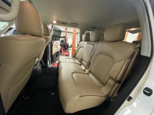 Used 2023 Nissan Armada SL w/ Cargo Package AWD/4WD image 12