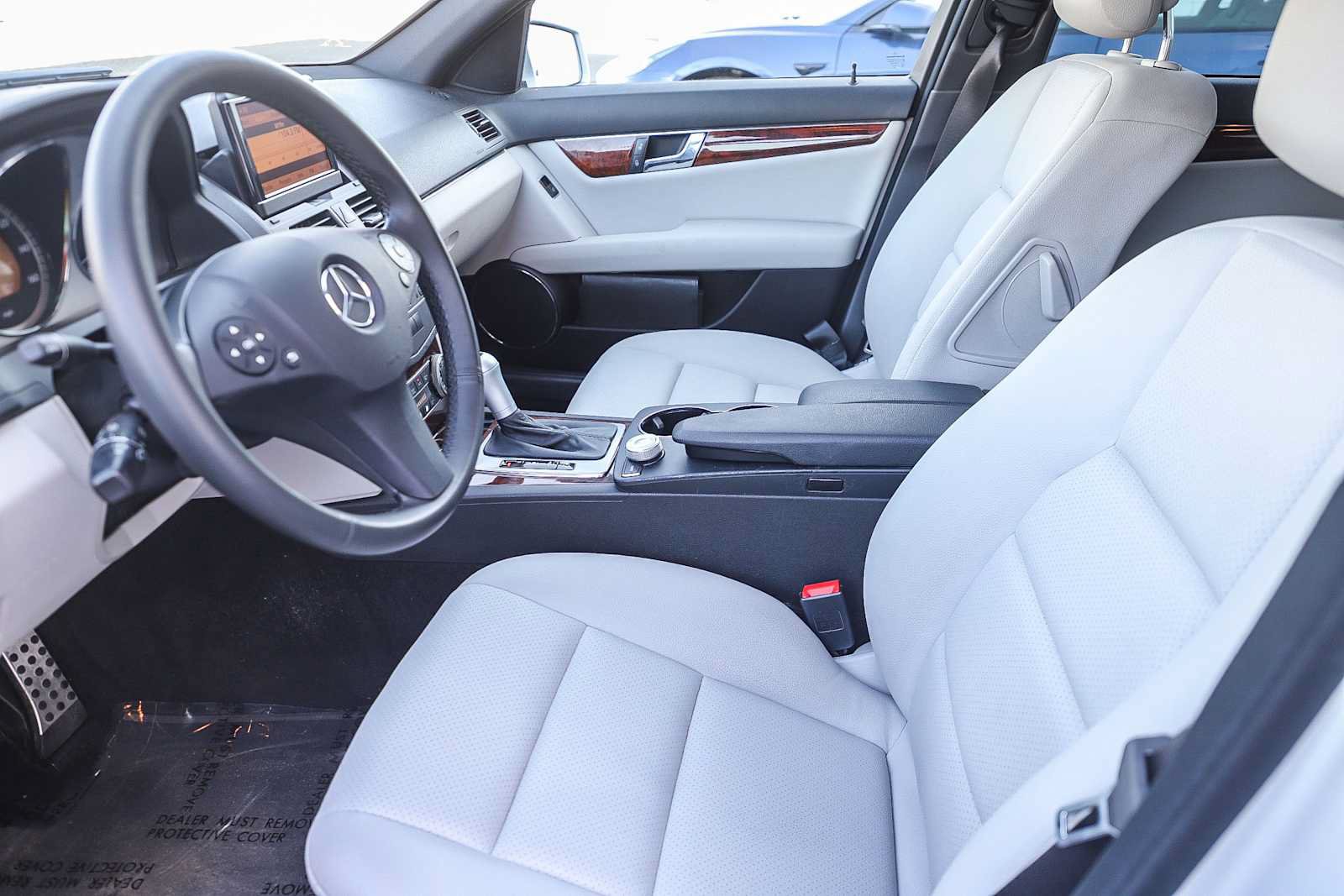 Used 2011 Mercedes-Benz C 350 Sport image 21