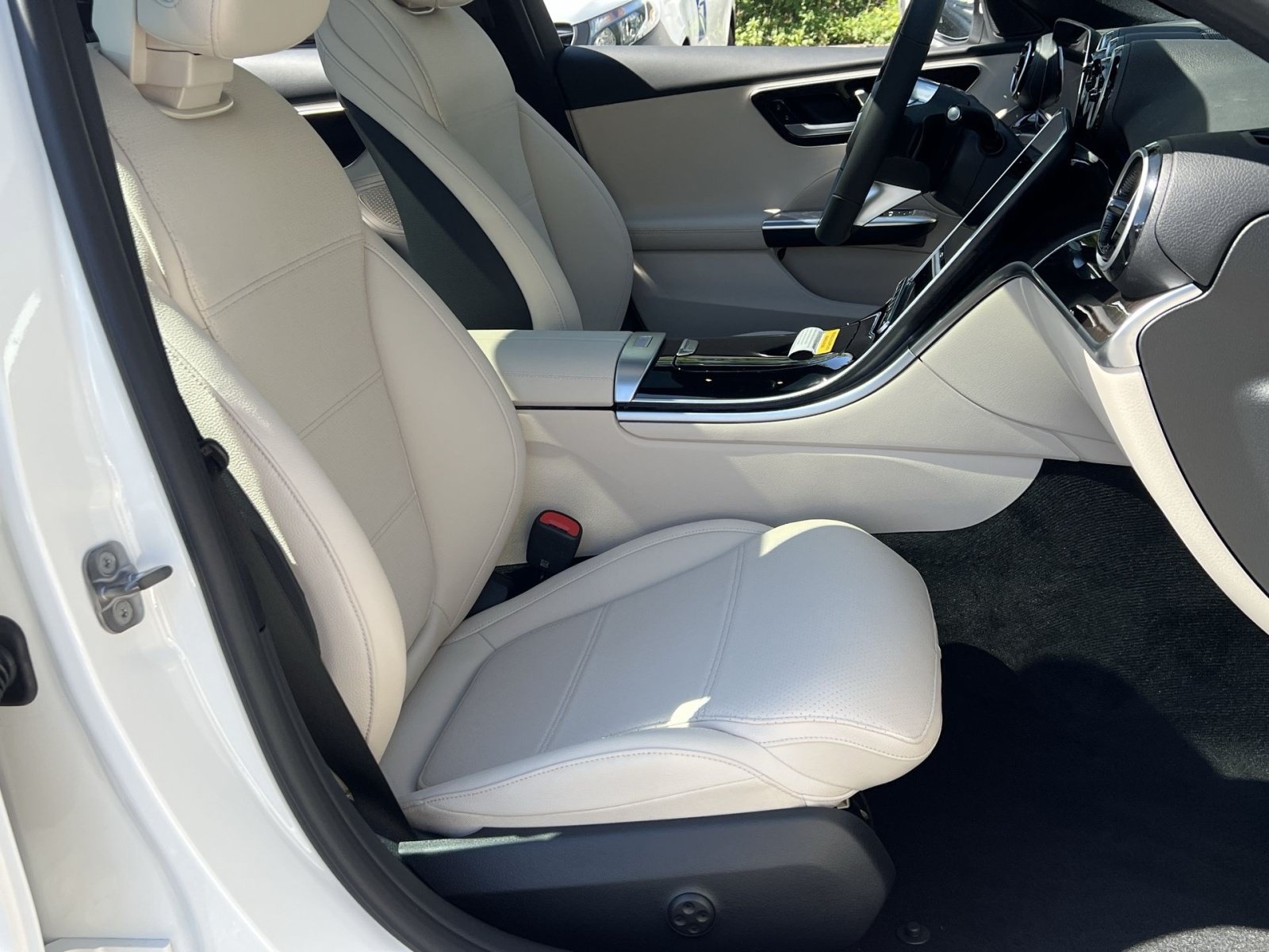 New 2026 Mercedes-Benz C 300 4MATIC Sedan image 33