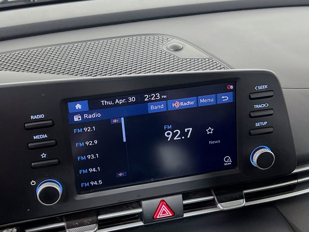 Certified 2021 Hyundai Elantra SEL FWD image 13