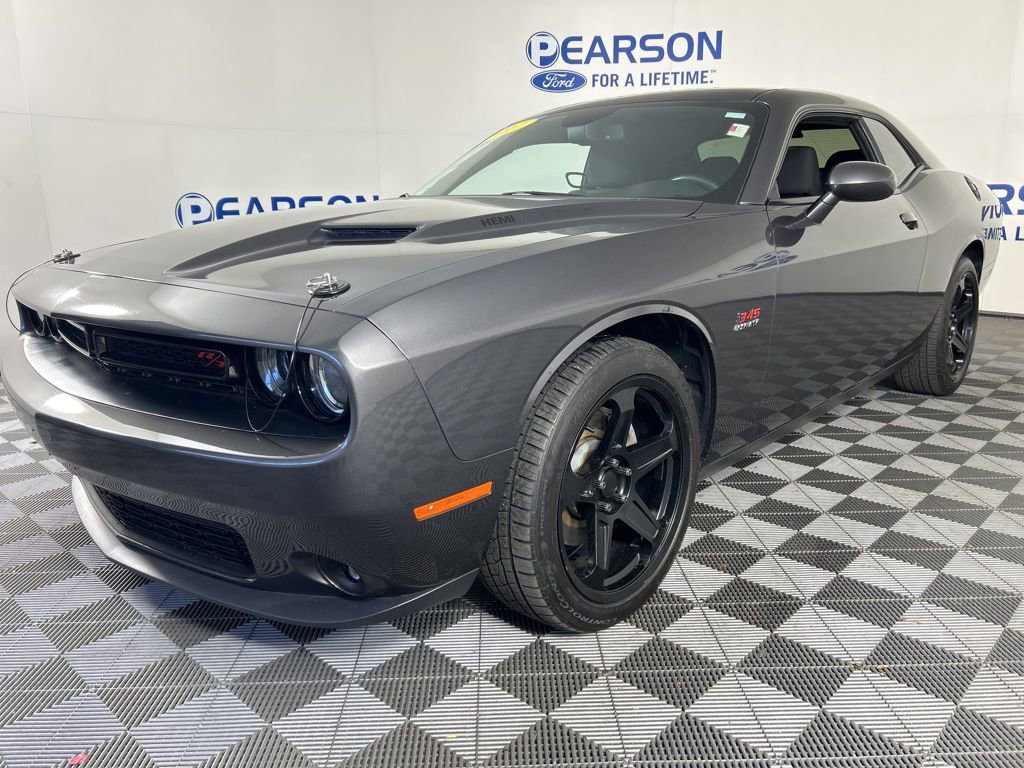 Used 2017 Dodge Challenger R/T