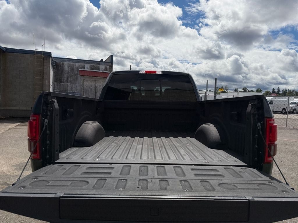 Used 2015 Ford F150 Lariat w/ Equipment Group 502A Luxury AWD/4WD image 22