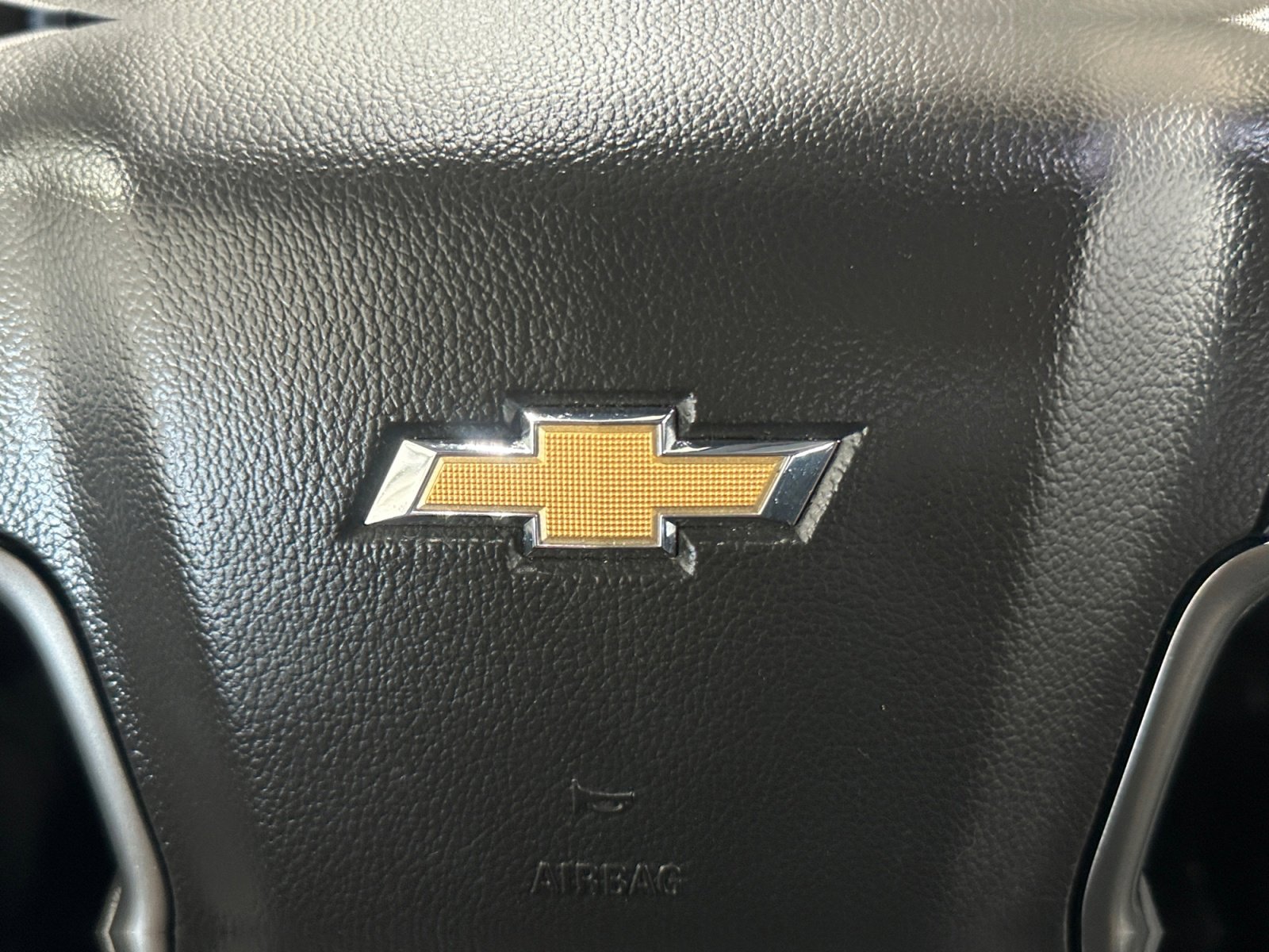 Used 2016 Chevrolet Silverado 1500 LTZ Z71 w/ LTZ Plus Package AWD/4WD image 25