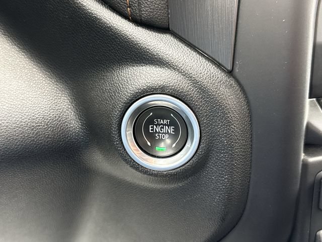 Certified 2022 GMC Sierra 2500 AT4 AWD/4WD image 16