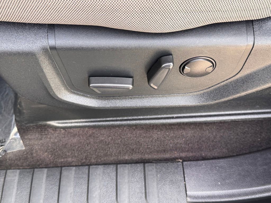 Used 2020 Ford F150 XLT w/ Equipment Group 302A Luxury image 18