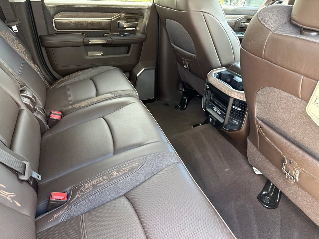Used 2025 RAM 2500 Limited AWD/4WD image 23