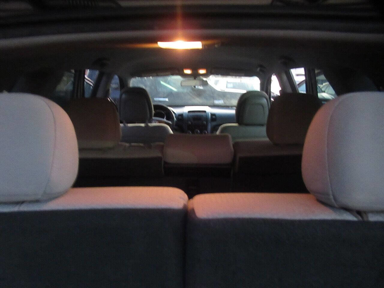 Used 2013 Kia Sorento LX image 28