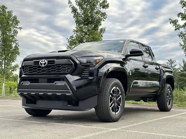 New 2024 Toyota Tacoma TRD Sport AWD/4WD image 32