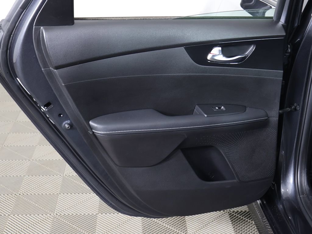 Used 2023 Kia Forte GT-Line FWD image 22