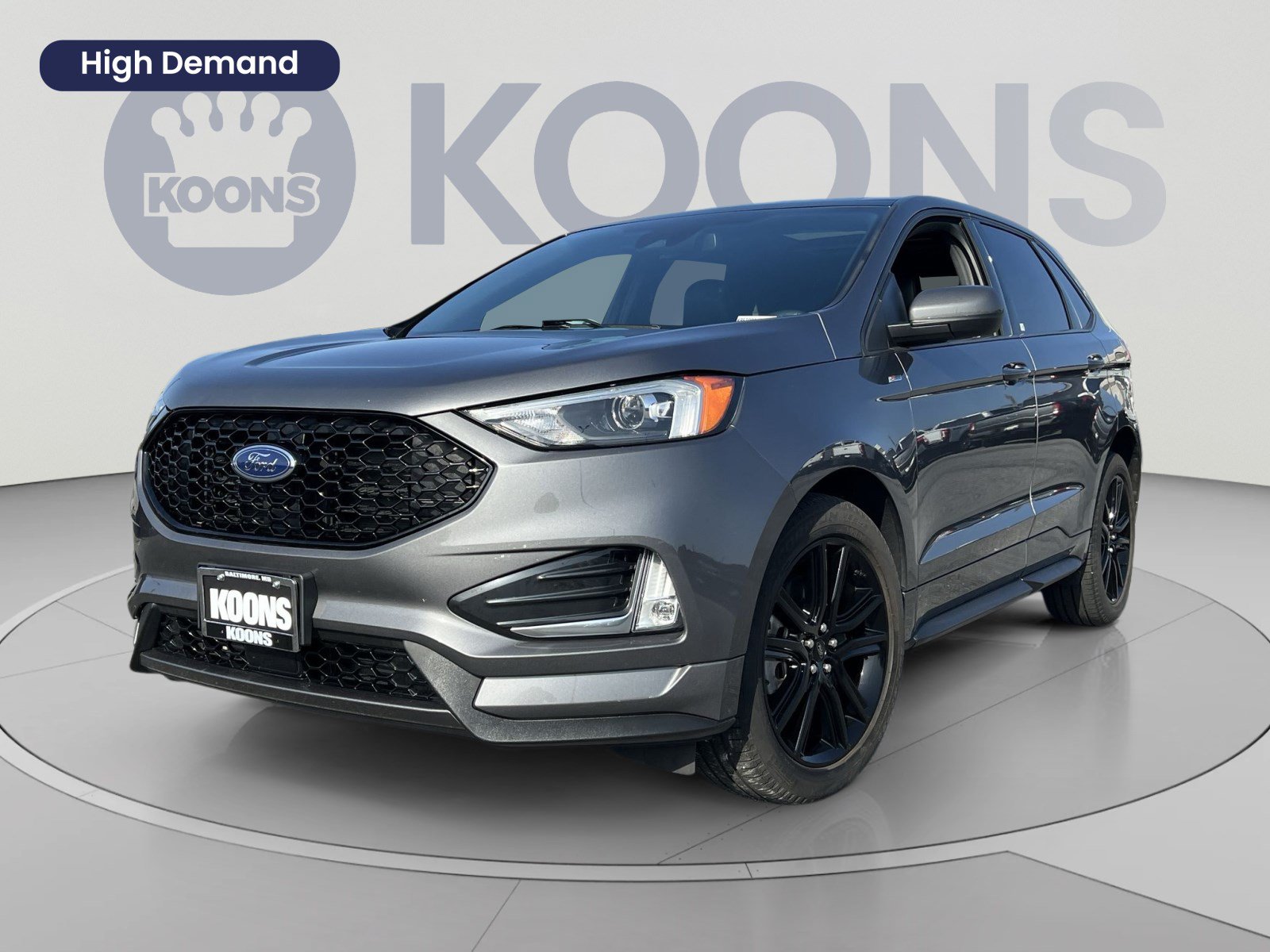 Certified 2024 Ford Edge ST-Line w/ Class II Trailer Tow Package AWD/4WD image 1
