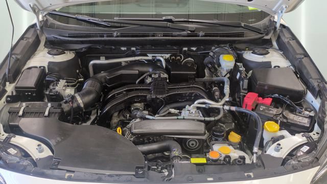 Used 2025 Subaru Outback Touring AWD/4WD image 35