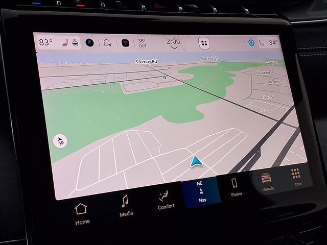 Used 2022 Jeep Grand Cherokee Overland w/ Advanced Protech Group III image 9