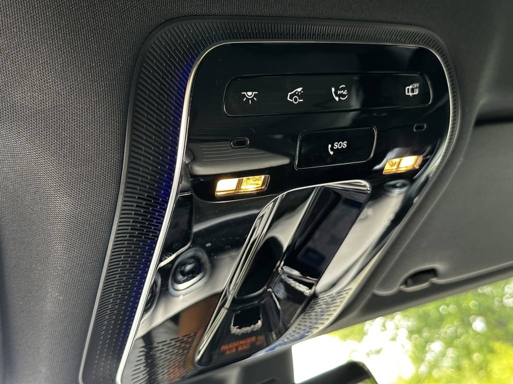 Certified 2025 Mercedes-Benz GLC 300 image 33