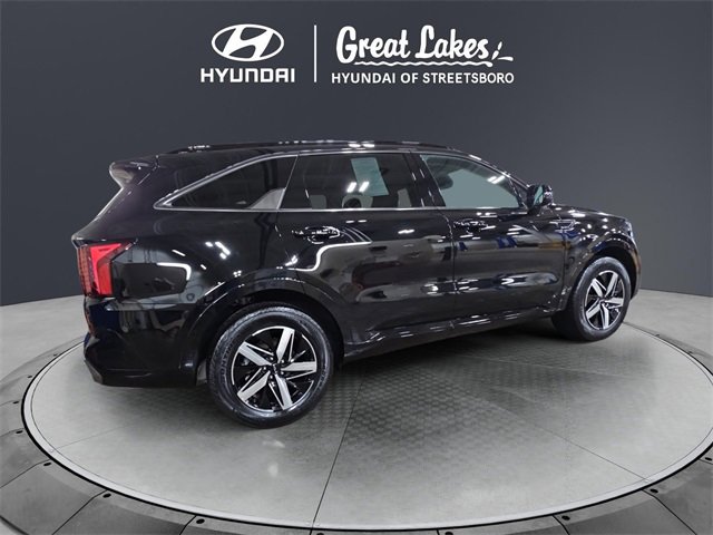 Used 2023 Kia Sorento S image 5