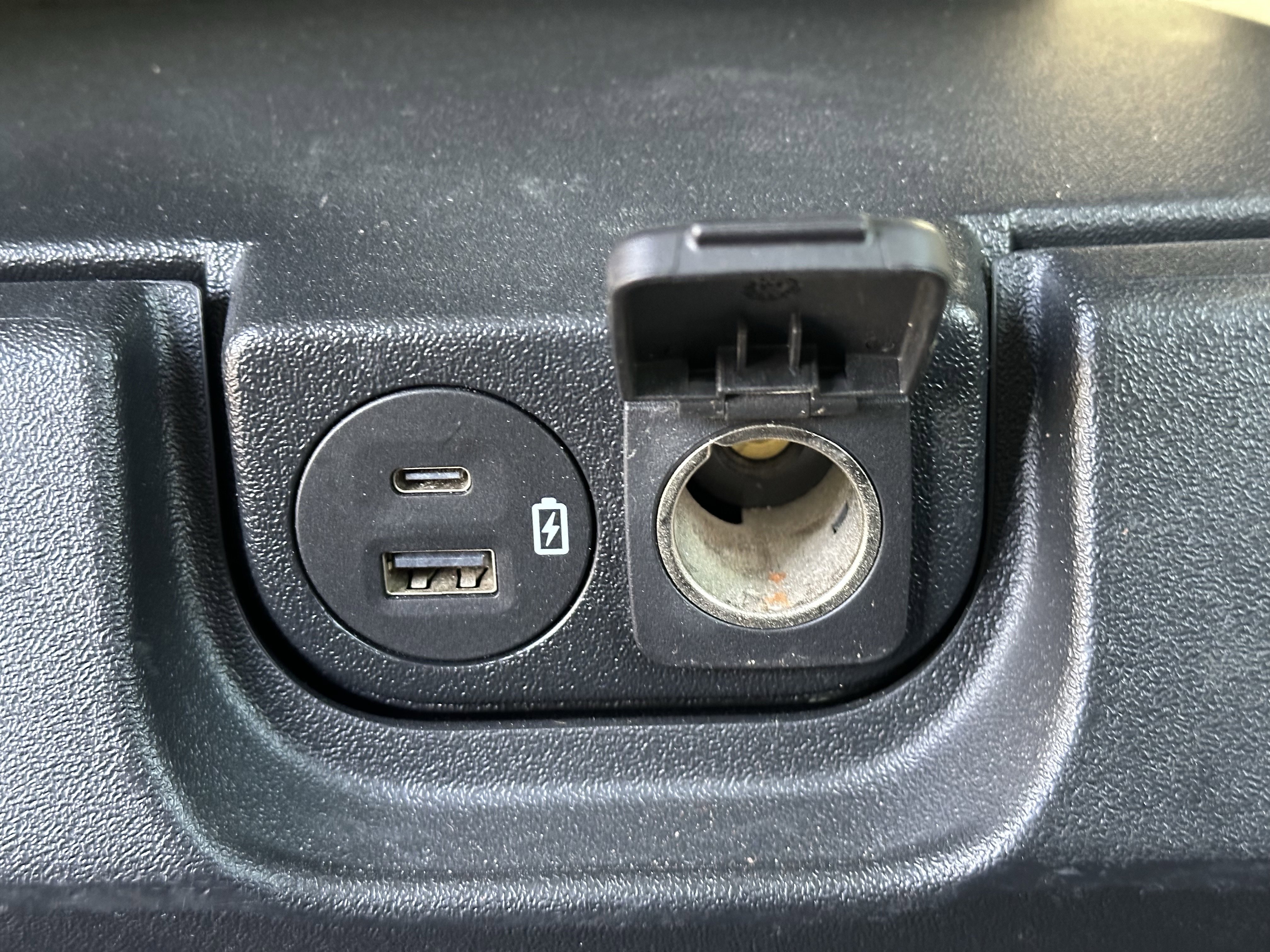 Used 2021 Ford F150 XLT w/ FX4 Off-Road Package image 24