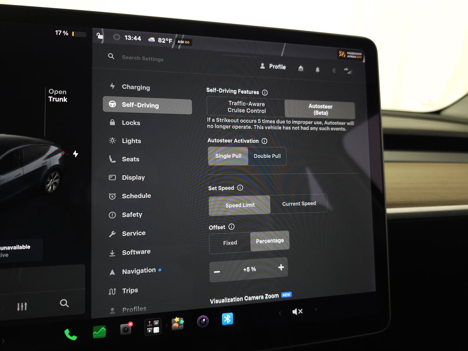Used 2021 Tesla Model Y Long Range AWD/4WD image 19