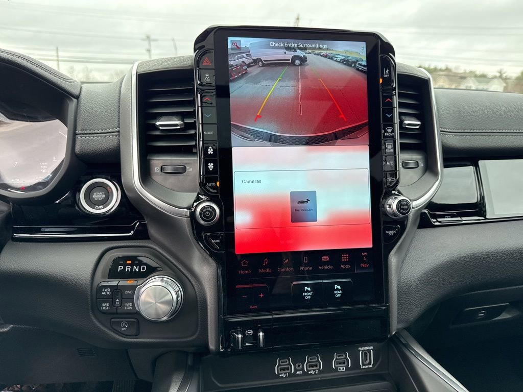 New 2026 RAM 1500 Laramie AWD/4WD image 14