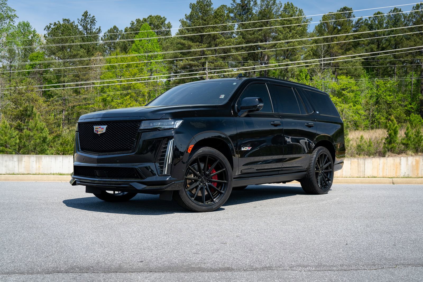 Used 2023 Cadillac Escalade V AWD/4WD image 3