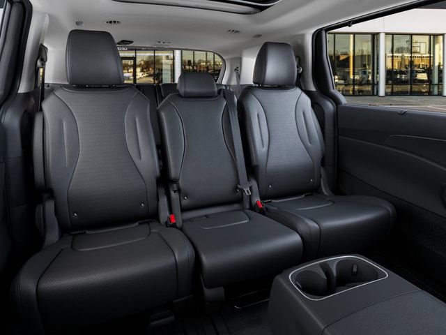 New 2026 Kia Carnival SX Prestige image 16