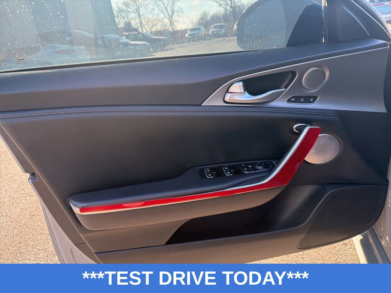 Used 2021 Kia Stinger GT2 image 10