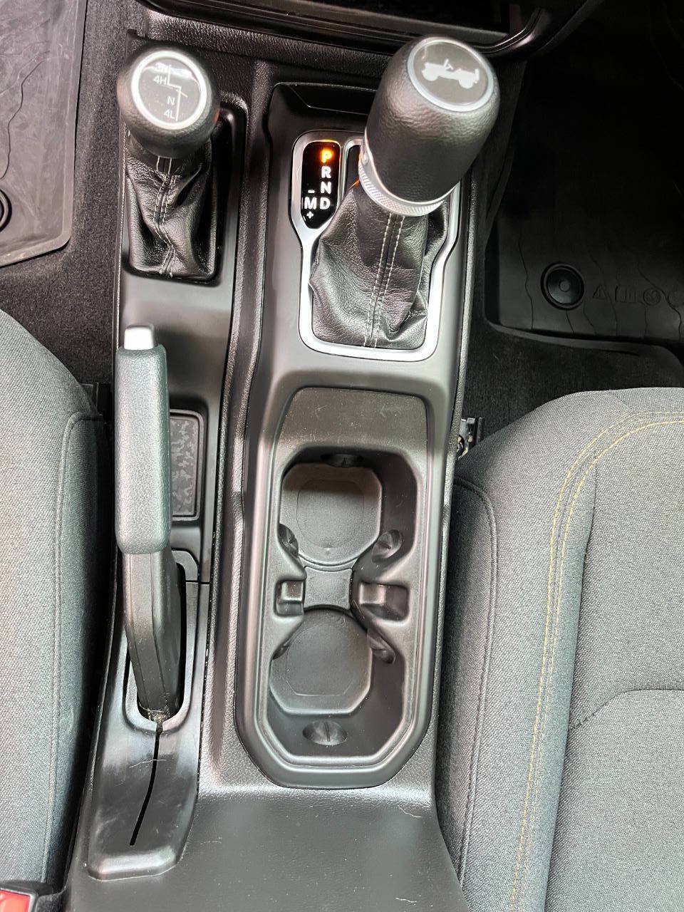 Used 2024 Jeep Wrangler Unlimited Sport AWD/4WD image 33