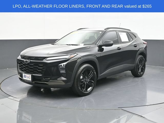 Used 2026 Chevrolet Trax ACTIV w/ Driver Confidence Package FWD image 3