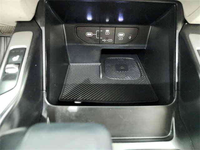 Used 2025 Kia Sorento S w/ Panoramic Sunroof Package image 26