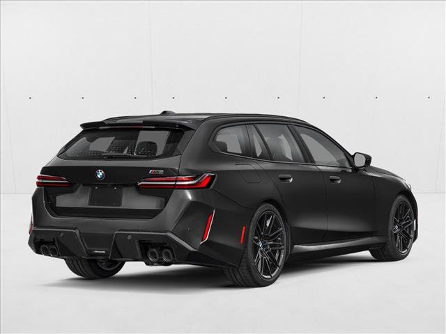 New 2027 BMW M5 Touring AWD/4WD image 2