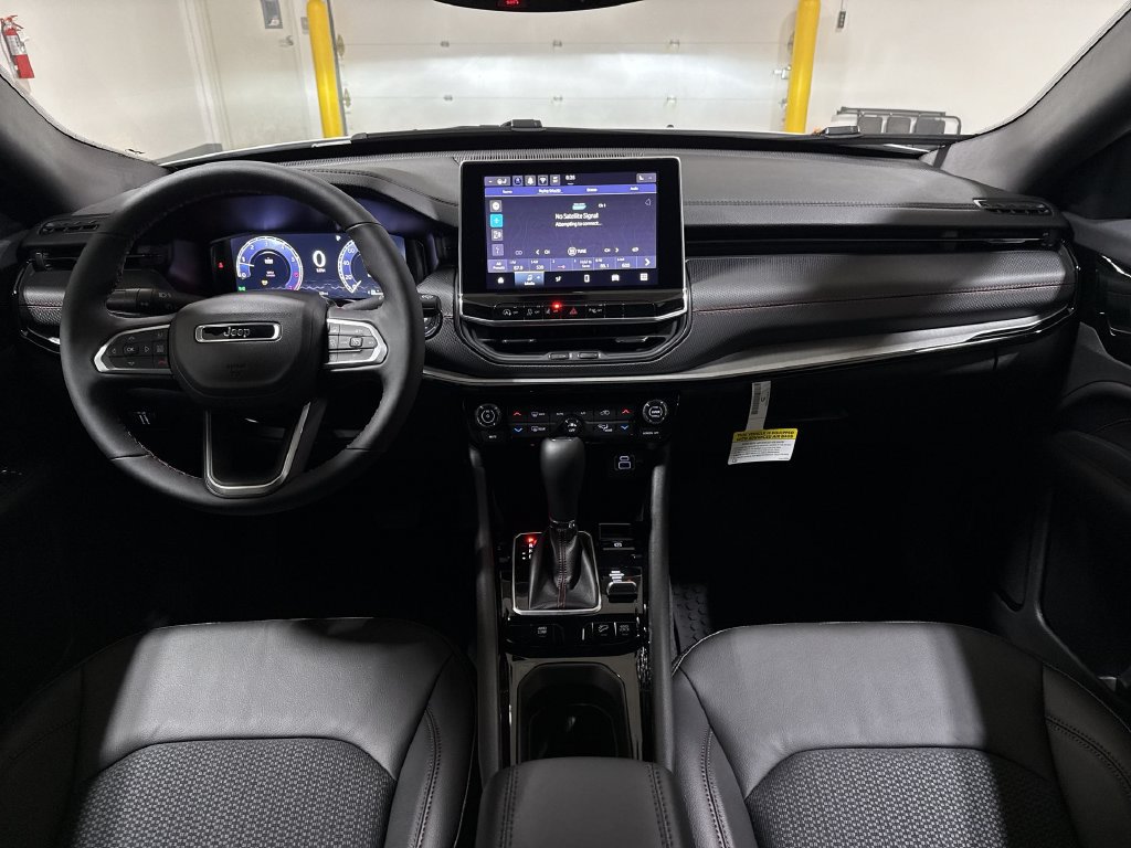 New 2026 Jeep Compass Trailhawk AWD/4WD image 10