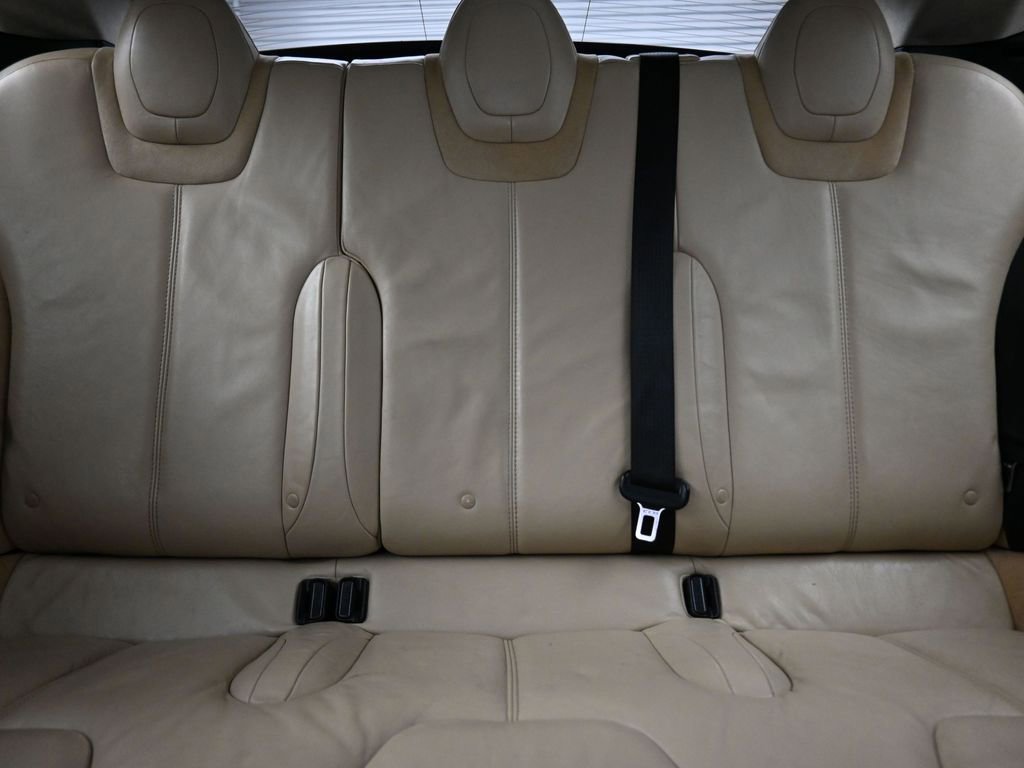 Used 2013 Tesla Model S Performance image 23