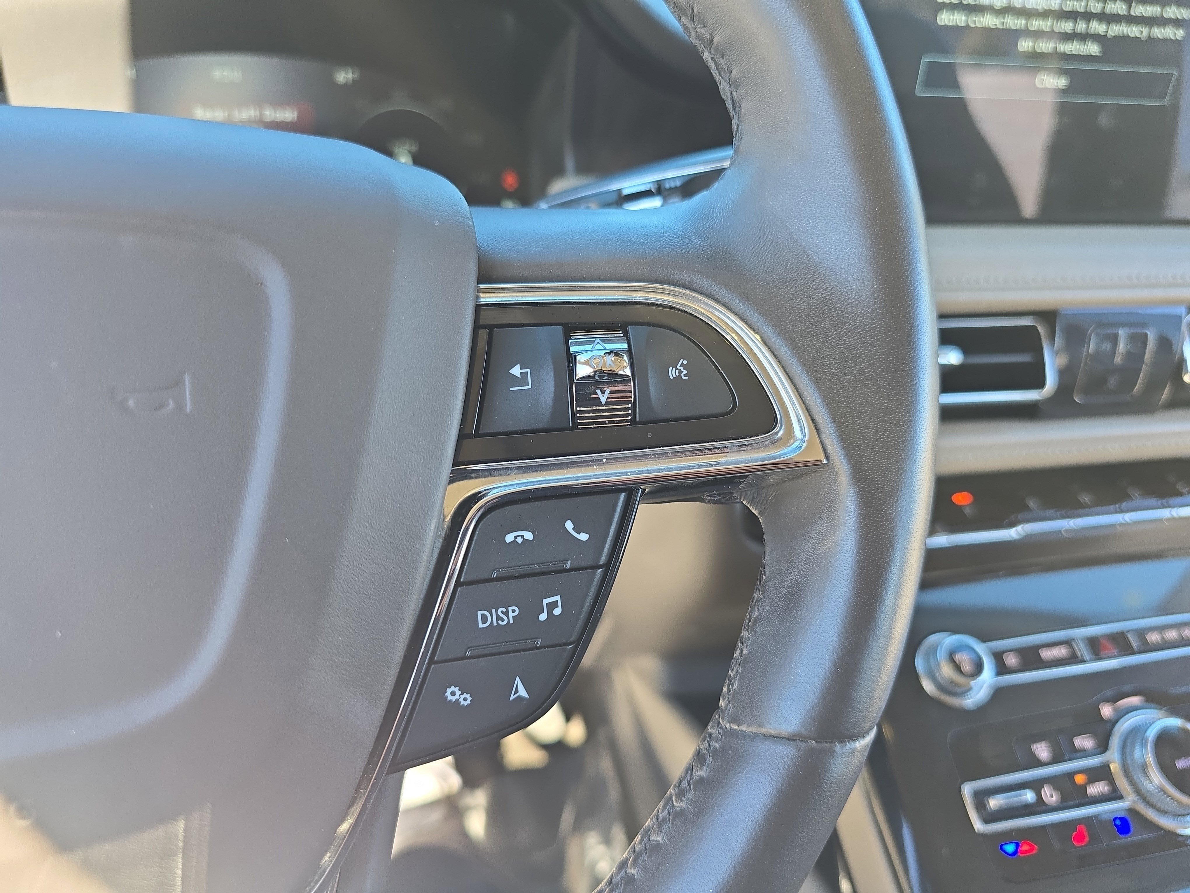 Certified 2022 Lincoln Nautilus Reserve image 17