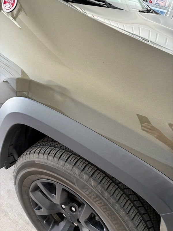 Used 2016 Jeep Cherokee Trailhawk w/ Comfort/Convenience Group image 6