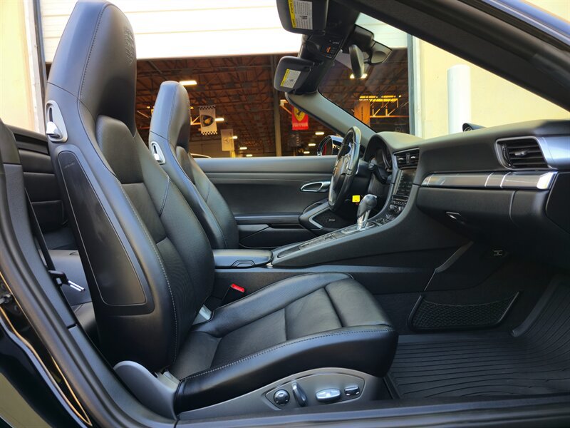Used 2016 Porsche 911 Carrera S RWD image 29