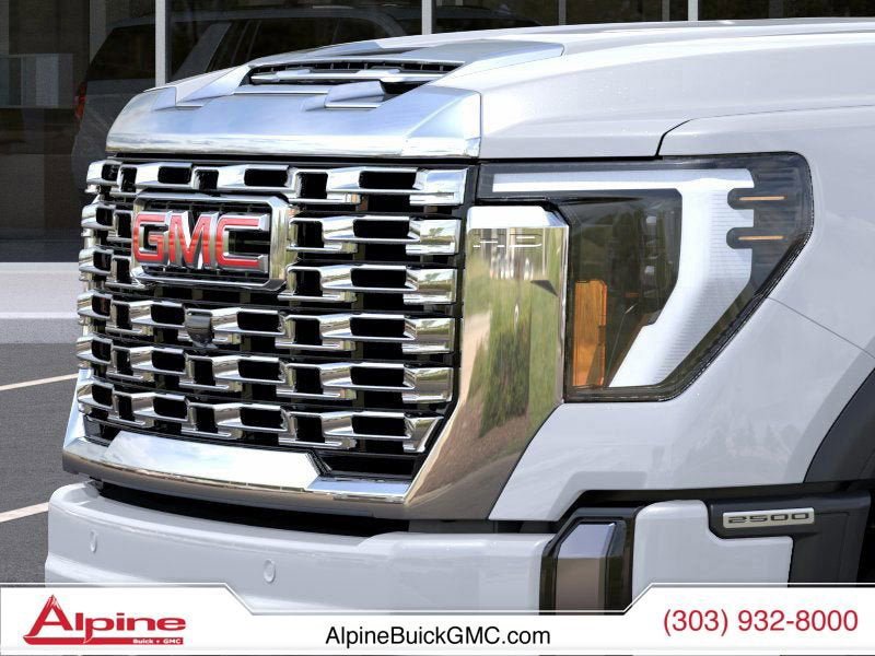 New 2026 GMC Sierra 2500 Denali w/ Denali Reserve Package AWD/4WD image 13
