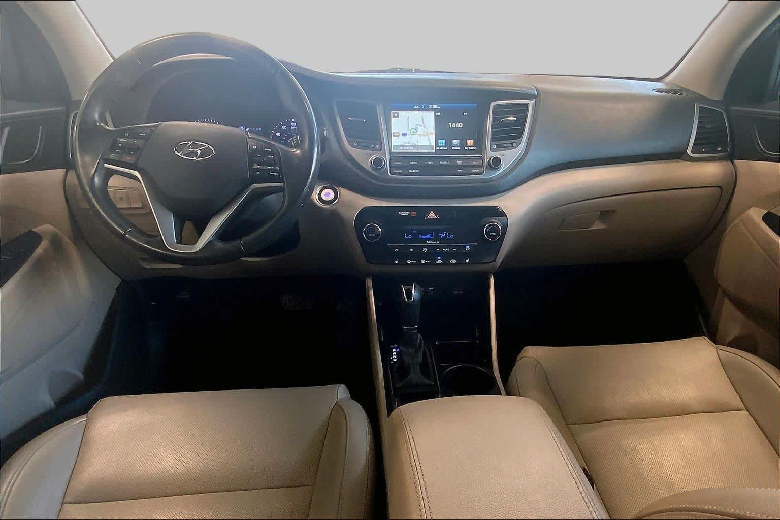 Used 2017 Hyundai Tucson SE Plus AWD/4WD image 16