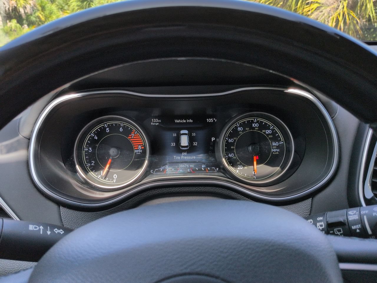 Used 2019 Jeep Cherokee Overland w/ Technology Group FWD image 28