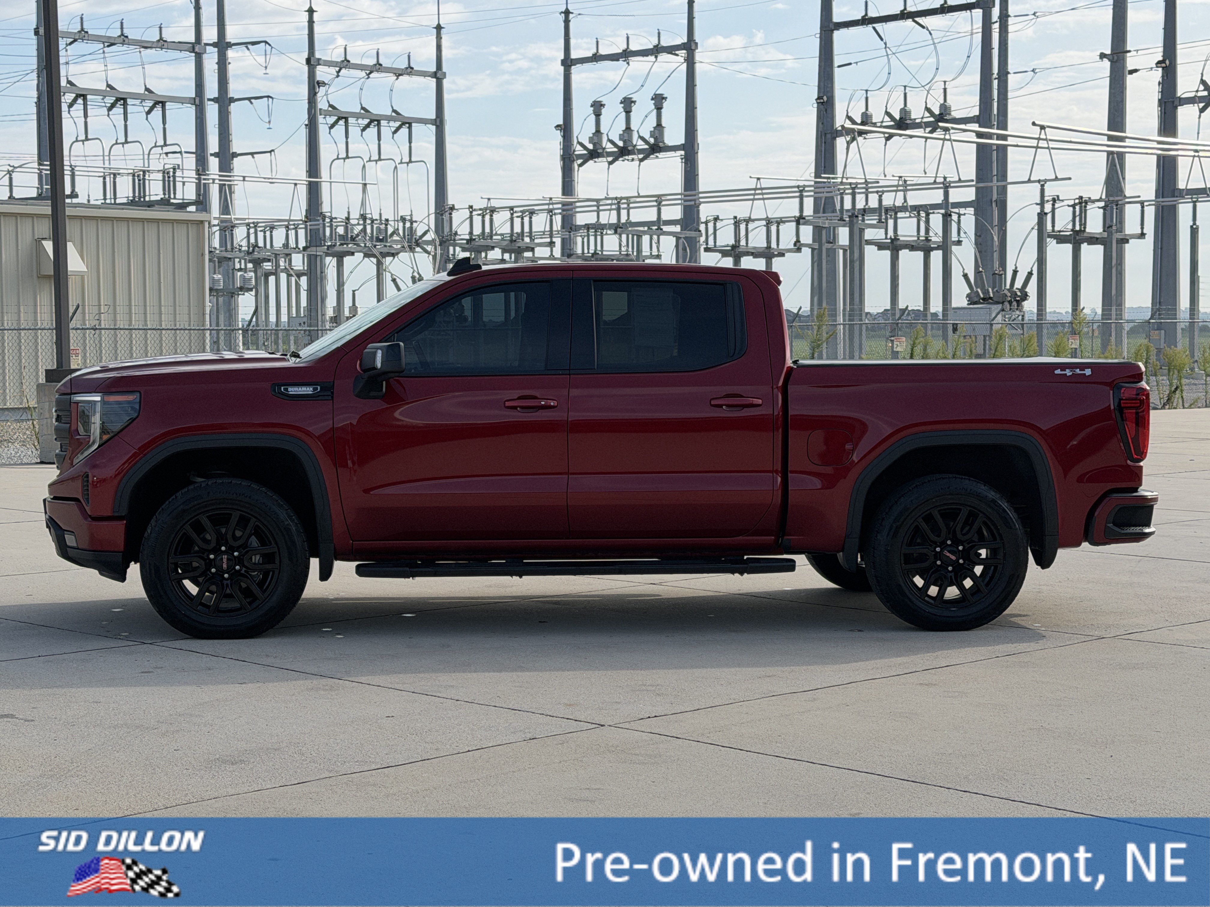 Certified 2022 GMC Sierra 1500 Elevation w/ Elevation Premium Package AWD/4WD image 8